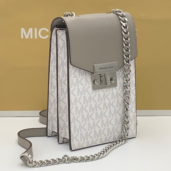Michael Kors Handbags - Michael Kors Rose Small NS Phone Crossbody